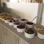 Tinas 公寓式酒店 法里拉基