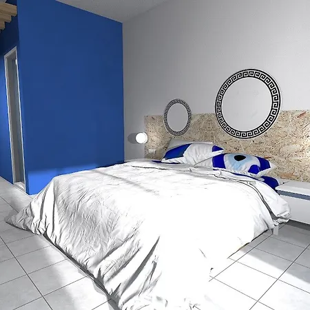 Tinas Plus Hotel