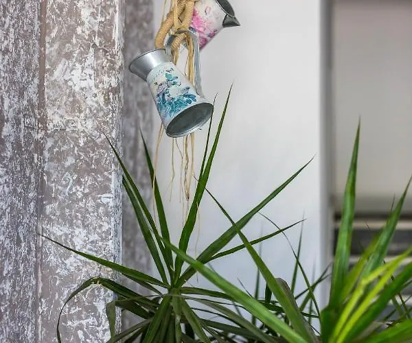 Tinas شقة فندقية 4*