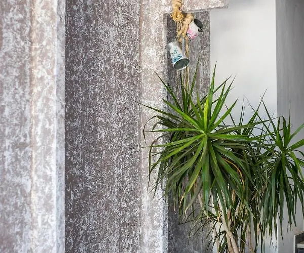 شقة فندقية Tinas 4*