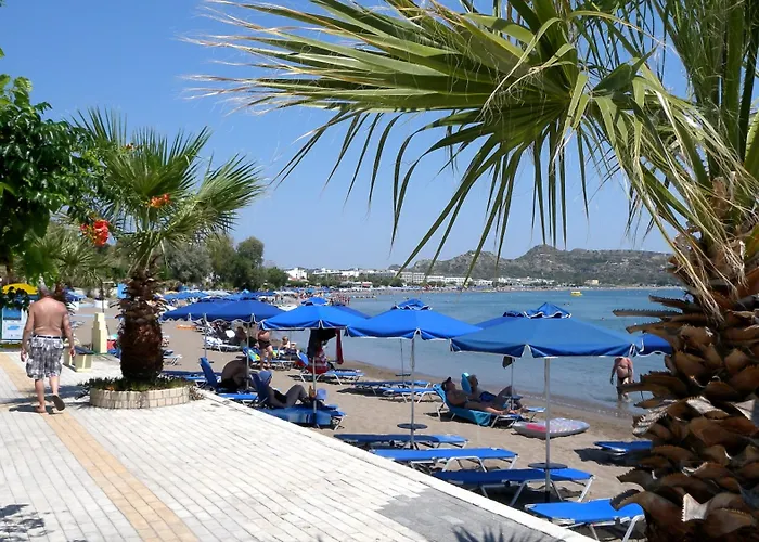 شقة فندقية Tinas 4*