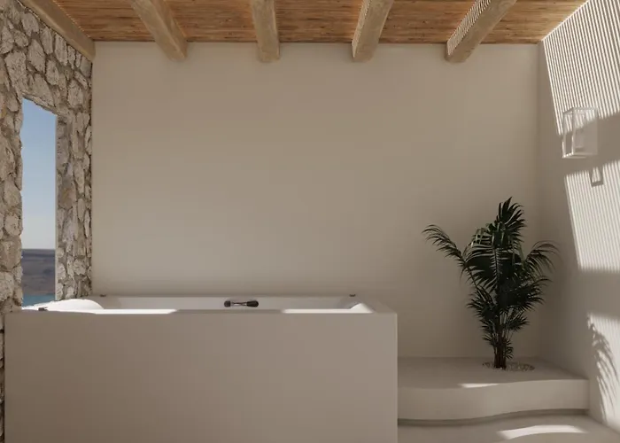 Tinas Plus Hotel Aparthotel 4*