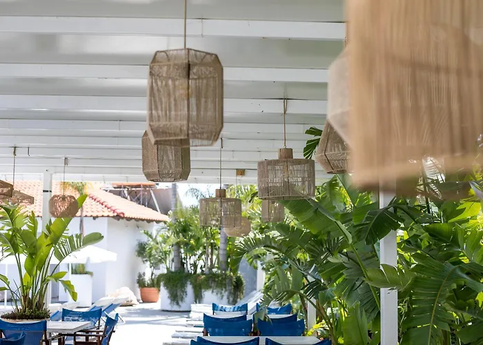 Tinas Plus Hotel Aparthotel