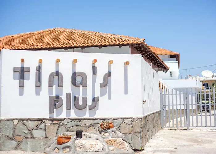 Tinas Plus Hotel 4* Faliraki