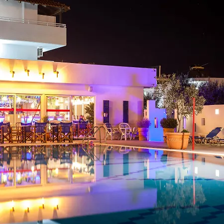Aparthotel Tinas