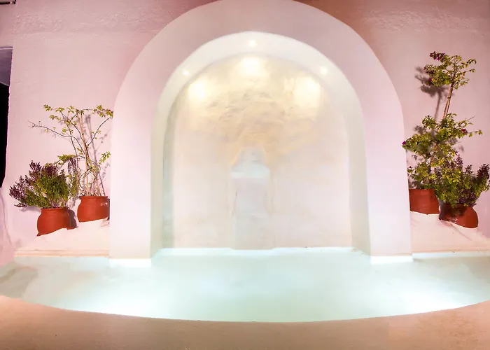 Tinas Apartmanhotel 4*